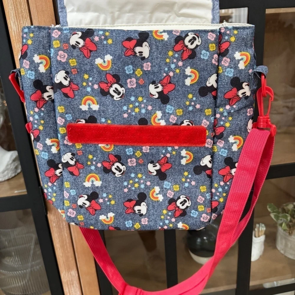 Disney Parks lunch box Minnie Mouse insulated school work adjustable strap patch
